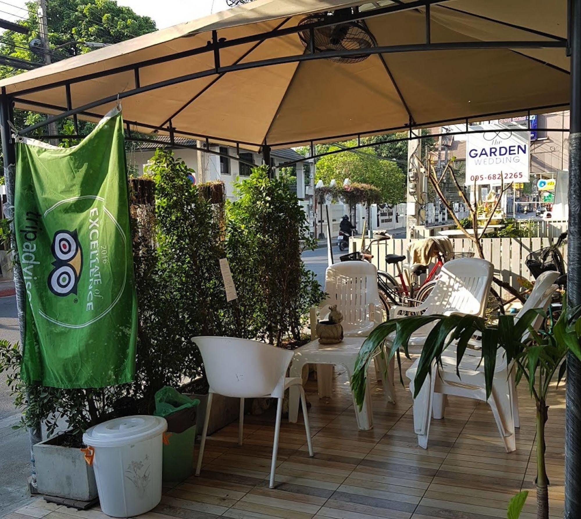 Happy House Hostal Chiang Mai